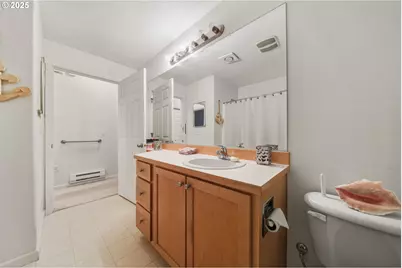 14615 SW Beard Rd #101, Beaverton, OR 97007 - Photo 21