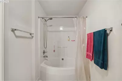 14615 SW Beard Rd #101, Beaverton, OR 97007 - Photo 23