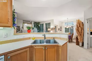 14615 SW Beard Rd, Beaverton, OR 97007 - Photo 13