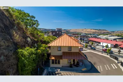 908 E 2nd St, The Dalles, OR 97058 - Photo 33