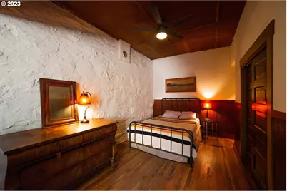 908 E 2nd St, The Dalles, OR 97058 - Photo 25