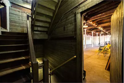 908 E 2nd St, The Dalles, OR 97058 - Photo 13