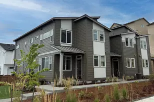 16875 SW Yarra Ln, Tigard, OR 97224 - Photo 1