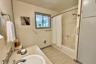 55433 McKenzie Hwy, Blue River, OR 97413 - Photo 15