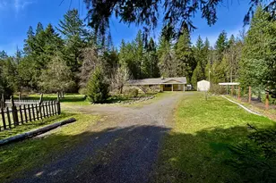 55433 McKenzie Hwy, Blue River, OR 97413 - Photo 27