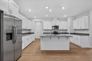 16855 SW Everton St, Tigard, OR 97224 - Photo 17