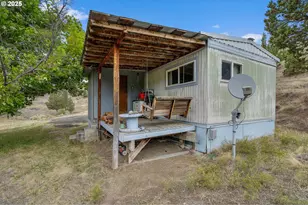 19369 E Hwy 26, Mitchell, OR 97750 - Photo 41