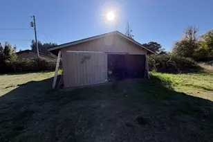 85806 Loop Ln, Eugene, OR 97405 - Photo 15