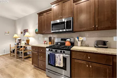 7309 N 93rd Ave, Camas, WA 98607 - Photo 17