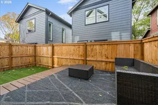 4234 SE Yamhill St, Portland, OR 97215 - Photo 21