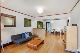 2105 SE Ochoco St, Portland, OR 97222 - Photo 3