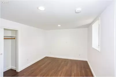 2105 SE Ochoco St, Portland, OR 97222 - Photo 17