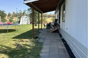 82276 Hat Rock Rd, Hermiston, OR 97838 - Photo 17