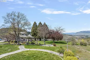 1805 Carroll Rd, Mosier, OR 97040 - Photo 5