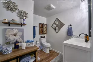 800 E Joseph Hwy, Enterprise, OR 97828 - Photo 17