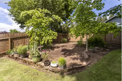 8917 NE 28th Ave, Vancouver, WA 98665 - Photo 43
