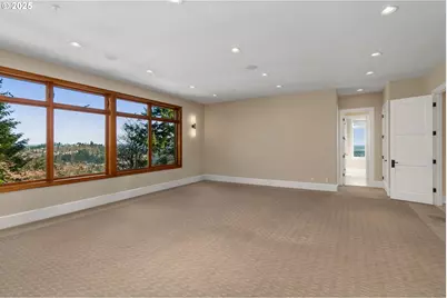 11295 SE Lenore St, Happy Valley, OR 97086 - Photo 19