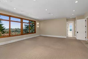 11295 SE Lenore St, Happy Valley, OR 97086 - Photo 19