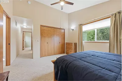 460 Timothy St, Junction City, OR 97448 - Photo 31