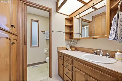 460 Timothy St, Junction City, OR 97448 - Photo 33