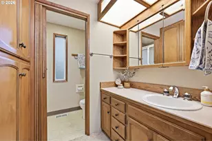 460 Timothy St, Junction City, OR 97448 - Photo 33