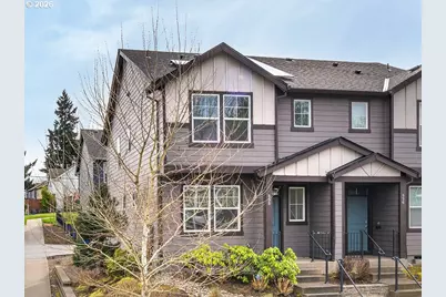 898 N 18th Ave, Cornelius, OR 97113 - Photo 1