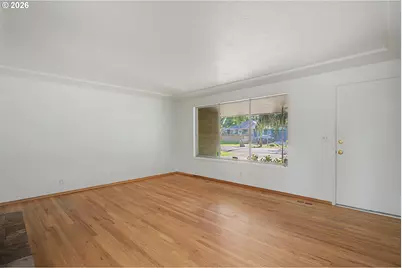 3018 SE 119th Ave, Portland, OR 97266 - Photo 3