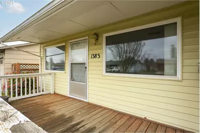1383 Thompson Rd, Woodburn, OR 97071 - Photo 27