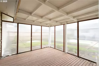 1383 Thompson Rd, Woodburn, OR 97071 - Photo 21