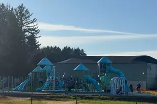 1120 S Crestline Dr, Waldport, OR 97394 - Photo 5