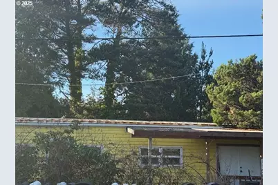 1120 S Crestline Dr, Waldport, OR 97394 - Photo 3