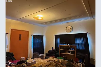 1120 S Crestline Dr, Waldport, OR 97394 - Photo 13