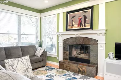 22285 NE Park Ln, Fairview, OR 97024 - Photo 13