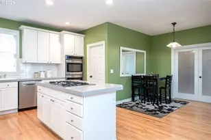 22285 NE Park Ln, Fairview, OR 97024 - Photo 7