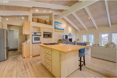 387 Sunset Blvd, Cannon Beach, OR 97110 - Photo 11