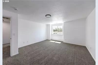 1041 Fabry Rd, Salem, OR 97306 - Photo 9