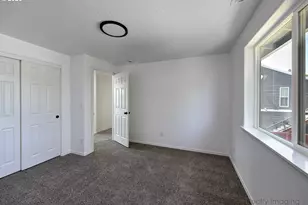 1041 Fabry Rd, Salem, OR 97306 - Photo 11