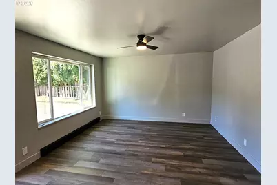 906 Pioneer St, Ridgefield, WA 98642 - Photo 5