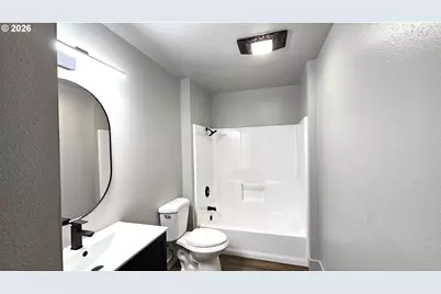 906 Pioneer St, Ridgefield, WA 98642 - Photo 9