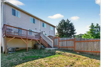 445 S 4th St, Saint Helens, OR 97051 - Photo 31