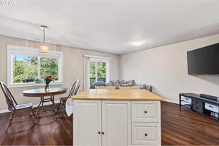 445 S 4th St, Saint Helens, OR 97051 - Photo 15