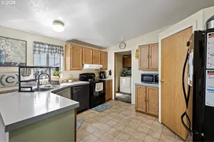 4923 Morely Loop, Eugene, OR 97402 - Photo 23