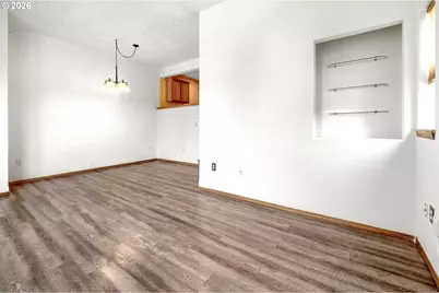 10324 NE Fargo St, Portland, OR 97220 - Photo 7