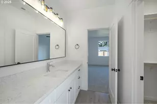 306 19th St, Springfield, OR 97477 - Photo 23