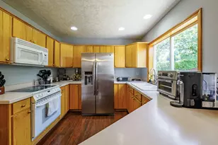 4029 NE 16th Ct, Gresham, OR 97030 - Photo 15