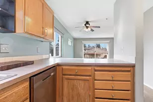 5427 SE 121st Ave, Portland, OR 97266 - Photo 9