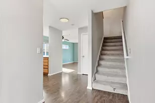 5427 SE 121st Ave, Portland, OR 97266 - Photo 3