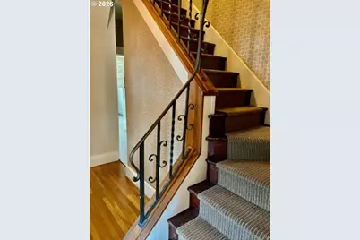 3636 NE Wasco St, Portland, OR 97232 - Photo 5