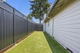 4567 Cambon St, Eugene, OR 97402 - Photo 43