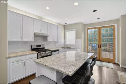 14595 Sherbrook Pl, Lake Oswego, OR 97035 - Photo 7